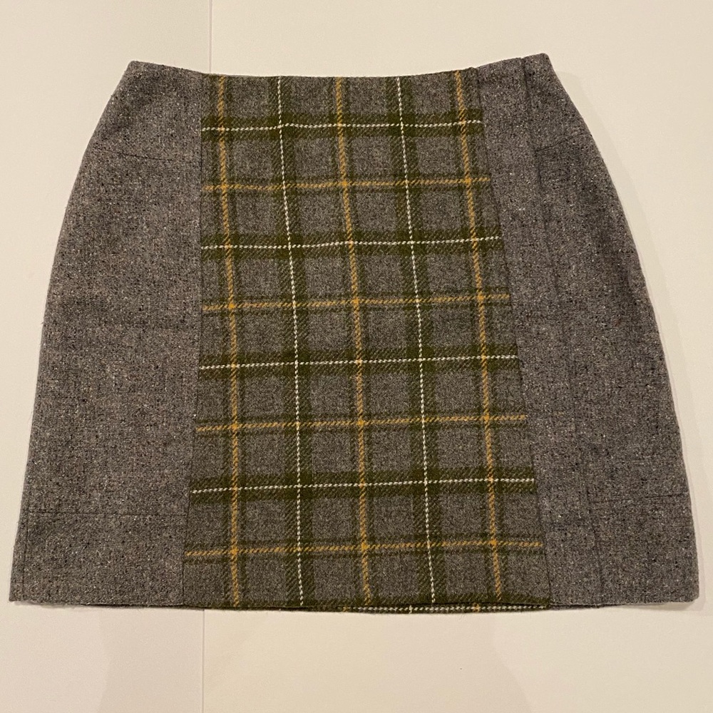 Banana Republic Grey tweed mini skirt